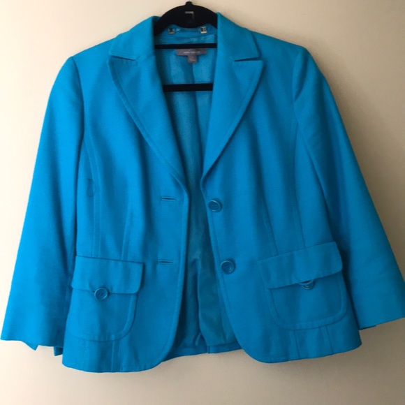 Jacket - Picture 1 of 4